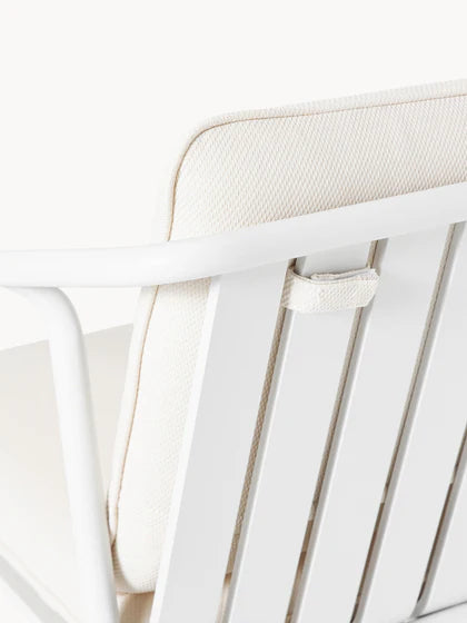 Set da 2 – 1 acquistato = 2 ricevuti Sedia da giardino Caio con braccioli